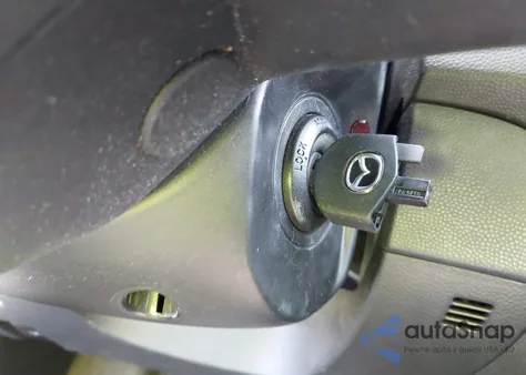 2011 Mazda 3 I из США, поврежденный, VIN JM1BL1VF1B1427848